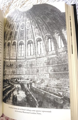 La biblioteca de noche
