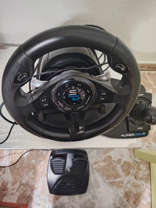 Volante Superdrive para PS4 y Xbox