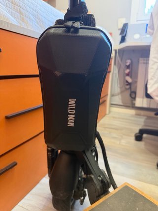 Patinete Eléctrico Zeeclo, incluyo casco