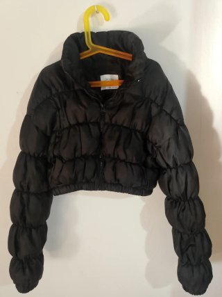 Chaqueta Bershka Negra Talla M