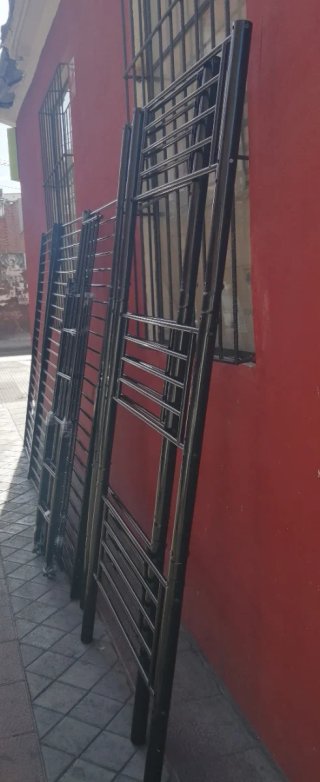 Litera de Tres Niveles Metálica