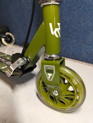 Patinete KRF Park City 125 Scooter Rosa Luces y Freno