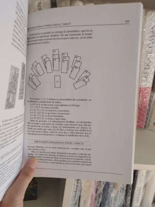 El Gran Libro del Tarot, Emilio Salas