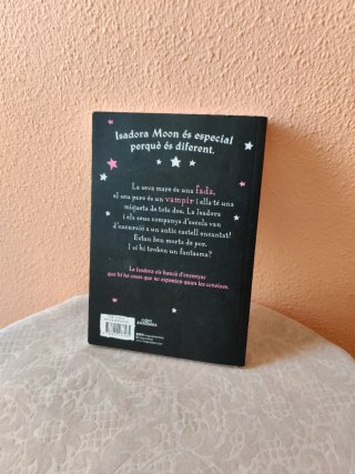 Isadora Moon al castell encantat