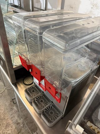 Dispensador de Bebidas Triple