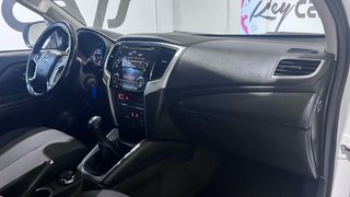 Mitsubishi L 200 2022 DIESEL 150 Cv
