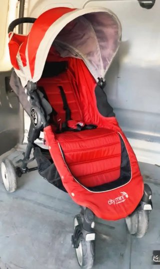Silla de paseo Baby Jogger City Mini Roja