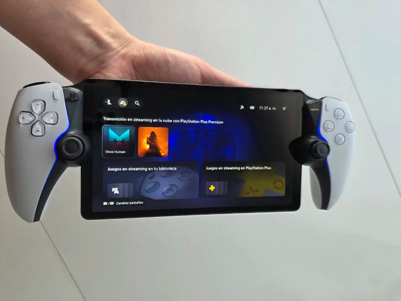 Sony PS Portal Blanco image 3