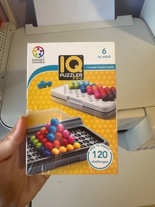 IQ Puzzler Pro Smart Games