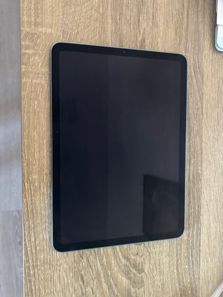 iPad Air 5 (nuevo 2026) con garantia + teclado