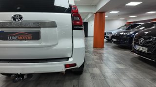 Toyota Land Cruiser 150 2021