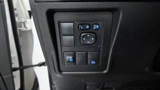 Toyota Land Cruiser 150 2021