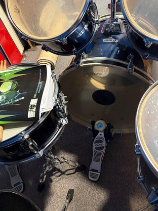Batería Acústica Mapex Q Series y Platos Paiste