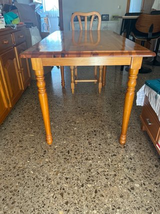 Mesa comedor pino con 6 sillas