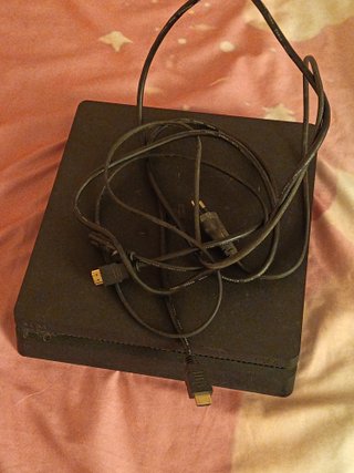 PS4 Slim Negra (PlayStation 4)