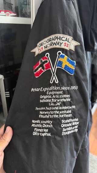 Abrigo Geographical Norway Negro