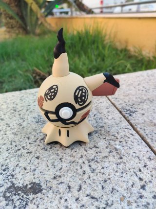 Pokéball de Mimikyu