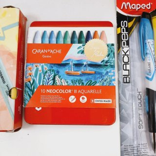 Lote de Papelería Caran d'Ache, Stabilo y Maped