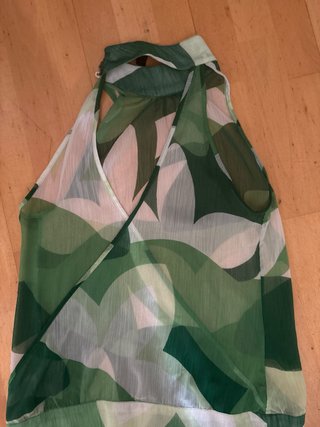 Blusa verde cuello halter