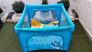 Parque infantil azul
