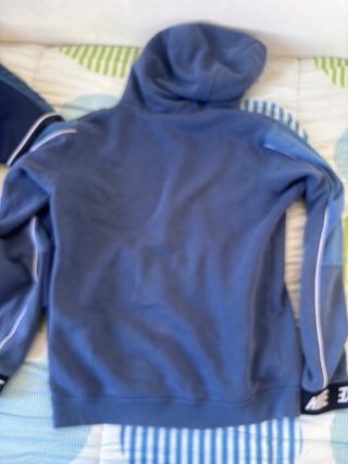 Pack 2 Sudaderas Nike y McKenzie
