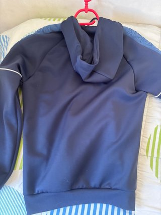 Pack 2 Sudaderas Nike y McKenzie