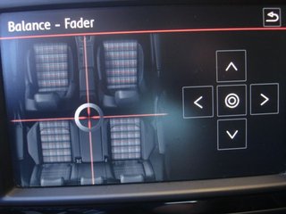 Volkswagen Golf 3p GTI Performance 2.0 TSI 180 kW