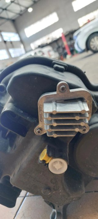 Faro delantero Skoda Karoq 2022