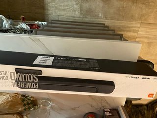 Altavoz JBL Bluetooth HDMI Dolby Audio