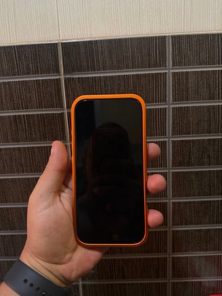 Funda Metálica Naranja para iPhone 17 Pro