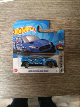 Hot Wheels Ford Mustang Mach-E 1400