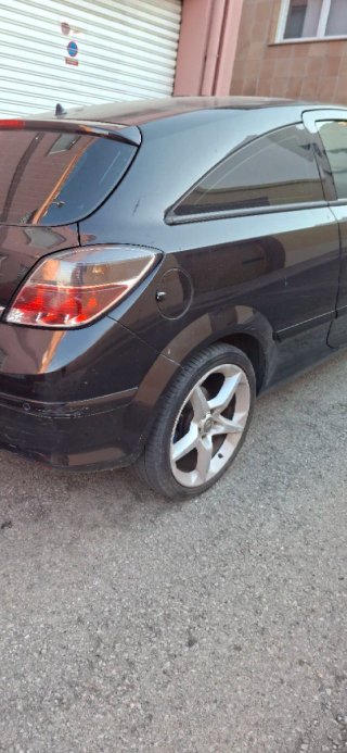 Opel Astra 2007