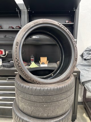 Neumáticos Michelin 275/30/20 y 345/25/21