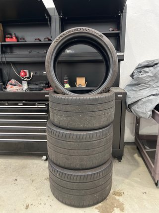 Neumáticos Michelin 275/30/20 y 345/25/21
