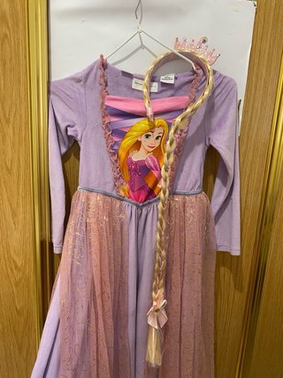 Disfraz de Rapunzel con Corona