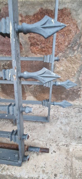 Lote de 3 rejas de hierro forjado