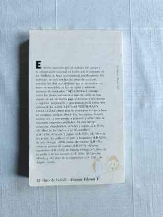 El libro de las verduras y ensaladas - Inés Ortega