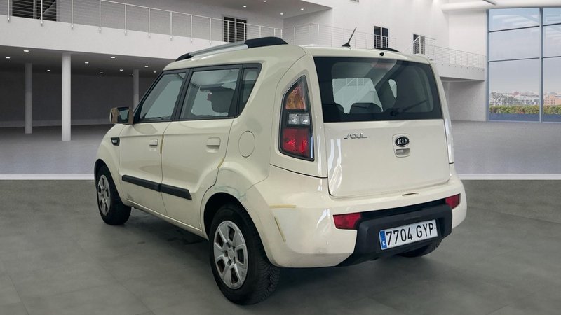 Kia Soul 1.6 Diva 2010, foto 3