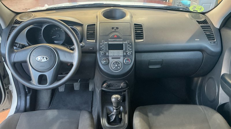 Kia Soul 1.6 Diva 2010, foto 6