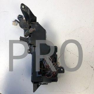 CAJA DE FUSIBLES TOYOTA CELICA T23