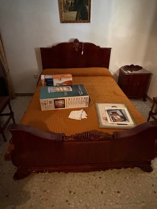 Dormitorio completo antiguo de madera