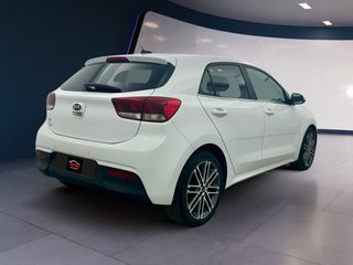 KIA Rio Mod Nuevo Gasolina 4 cilindros UNICO DUEÑO