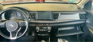 KIA Rio Mod Nuevo Gasolina 4 cilindros UNICO DUEÑO