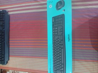 Teclado Inalámbrico Logitech MK270