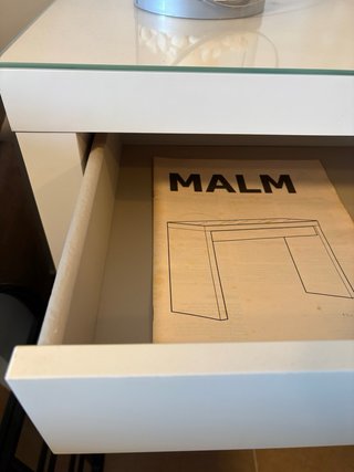 Tocador IKEA MALM Blanco y Cristal