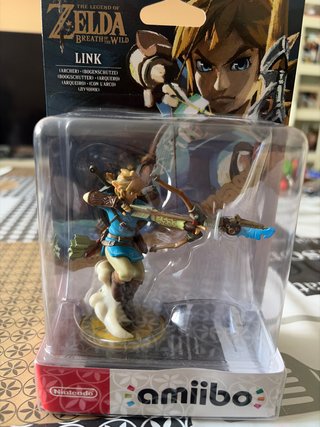 Amiibo Link The Legend of Zelda Breath of the Wild