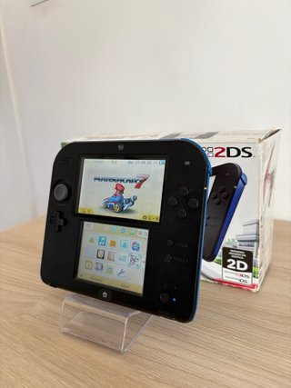 Nintendo 2DS con Mario Kart 7