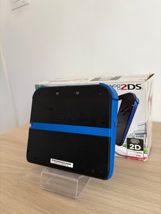 Nintendo 2DS con Mario Kart 7