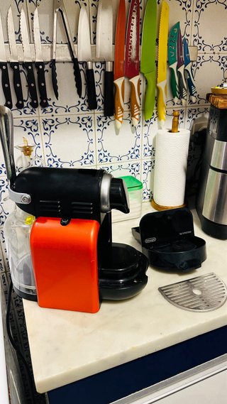 Cafetera Nespresso De’Longhi