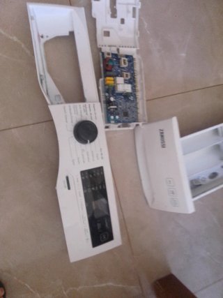 Placa Electrónica Lavadora Zanussi